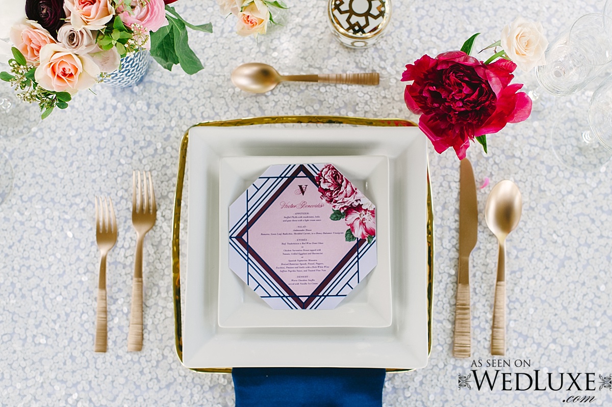 lemontruffle-designs-decor-style-wedding-ideas-inspiration-wedluxe-table-setting-white-gold